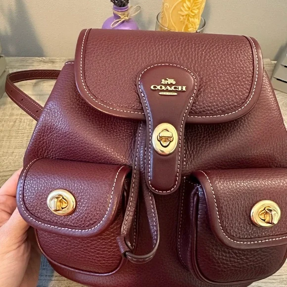 Coach Hadley Backpack Dark Vine - Picture 2 of 8